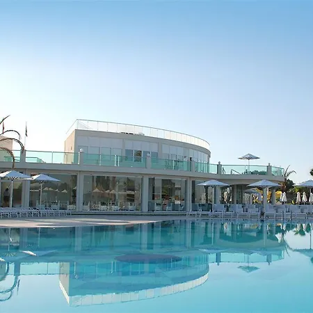 فيلة Apollonium Beach Flats And Villas أكبوك