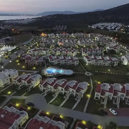 Apollonium Beach Flats And Villas أكبوك