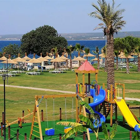 Вилла Apollonium Beach Flats And Villas *